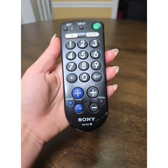 Sony Remote Commander RM-EZ4 2 Component Brand Remote Control No Back Cover - Picture 15 of 16